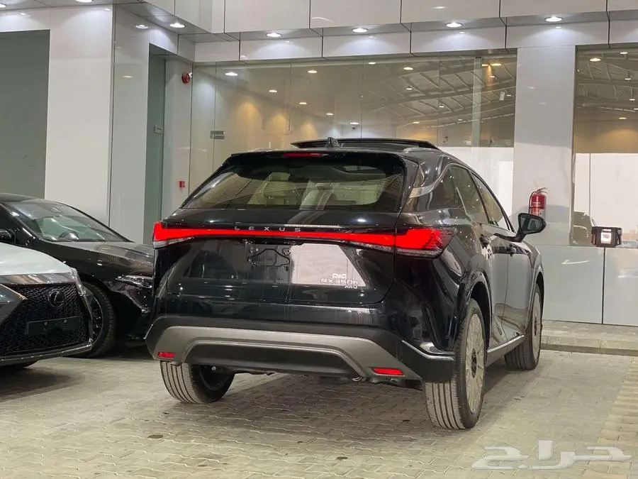 لكزس RX 350 BH فل هايبرد 2024 (سماعات مارك ليفنسون ) 7