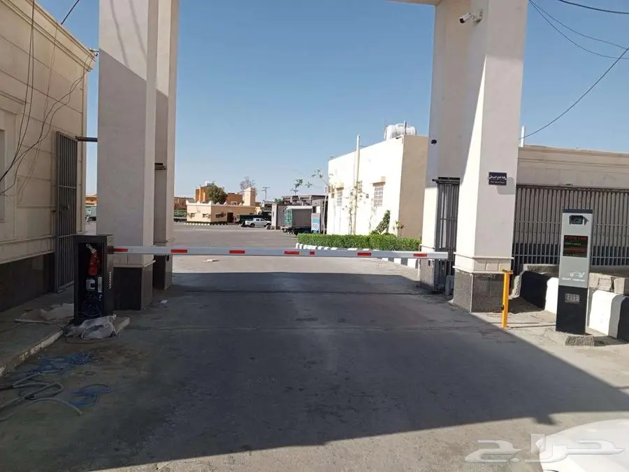 بوابة موقف بوابات مواقف بوابة مواقف السيارات بوابة دخول 1