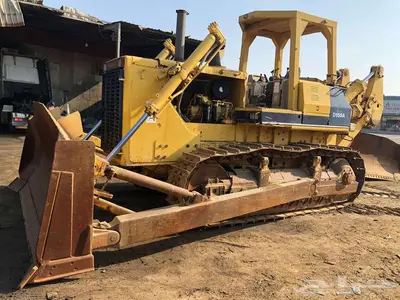 دركتر كوماتسو 155 خط ازرق موديل 2002 معرض رواد 2