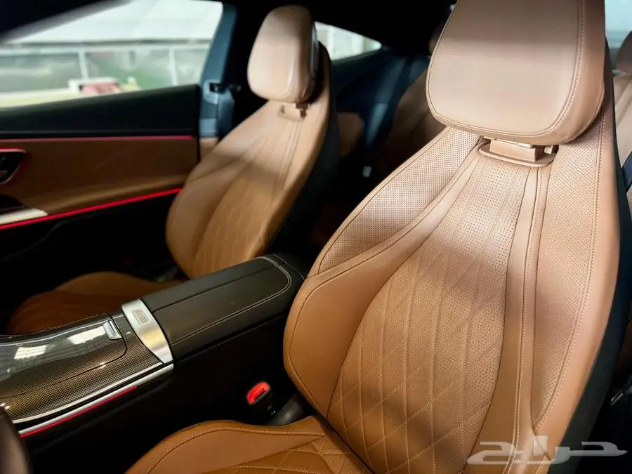 مرسيدس بنز الفئة CLE 450 Coupe موديل 2024 17