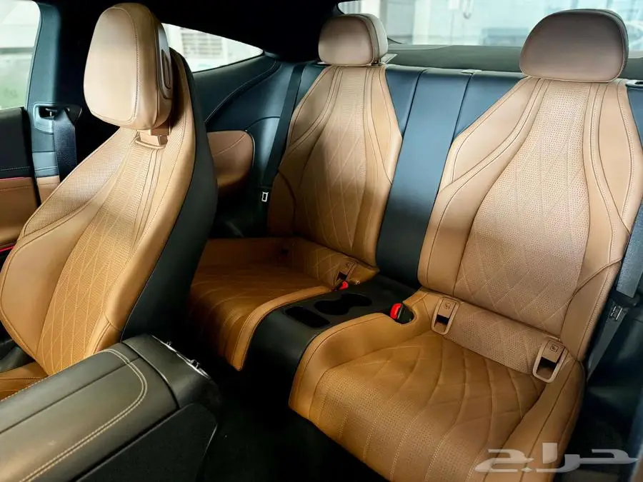 مرسيدس بنز الفئة CLE 450 Coupe موديل 2024 15