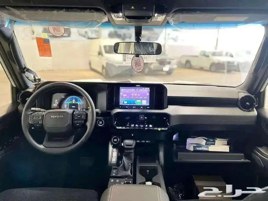 تويوتا برادو TX2 ديزل 2025 سعودى ابيض 6