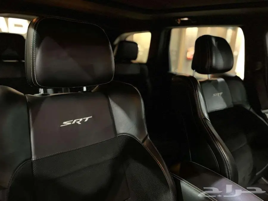 جيب شروكي SRT 10