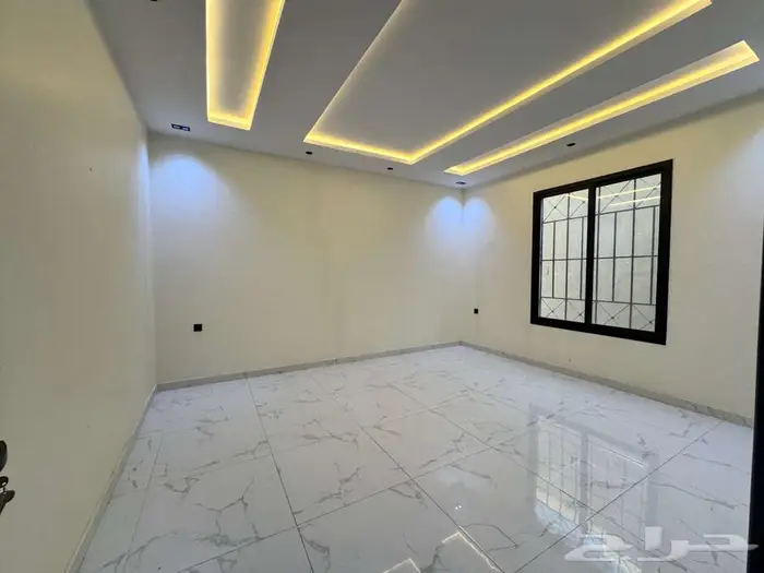 دور من 6 غرف و 5 حمامات في بدر للإيجار ب 36000 سنوي 9