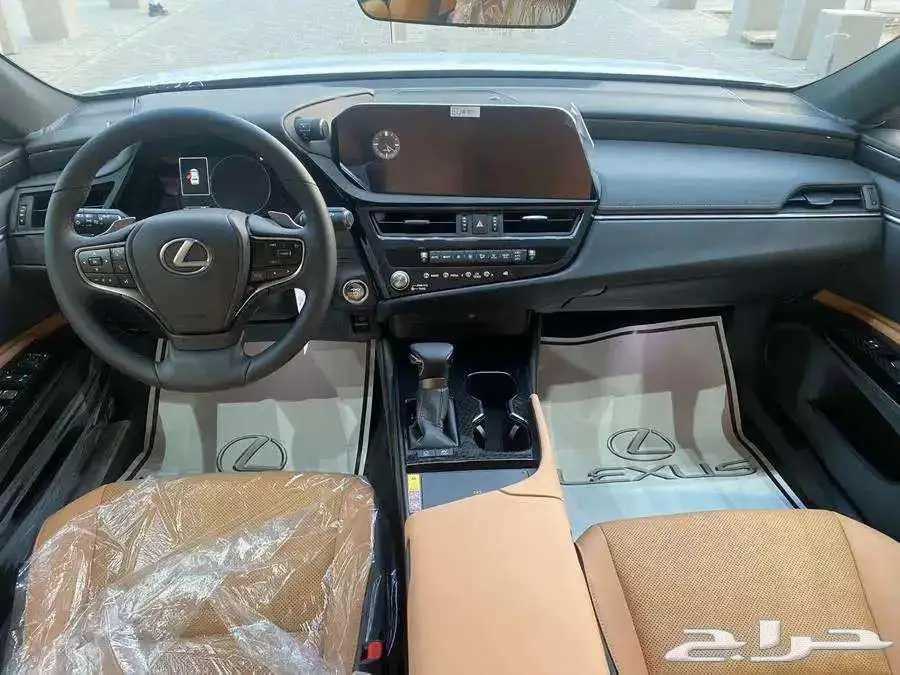 لكزس ES 300 AH هايبرد 2025 سعودى اسود 9