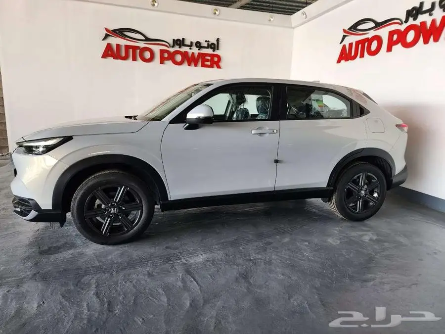 هوندا اتش ار في نص فل موديل 2024 3