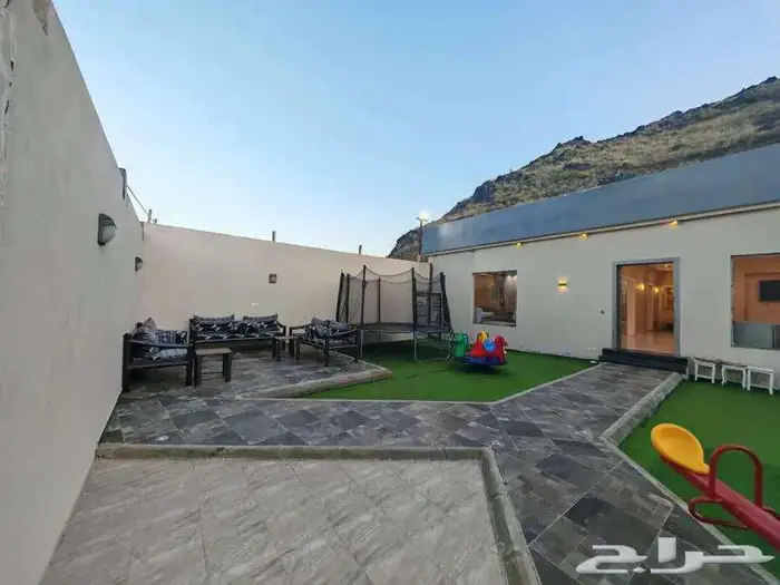 استراحة قسمين بمسبح كبير بسخان وفلتر خلف مخطط الوسام 2