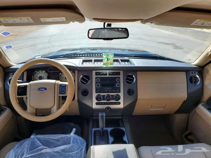 فورد اكسبيدشن 2012 8