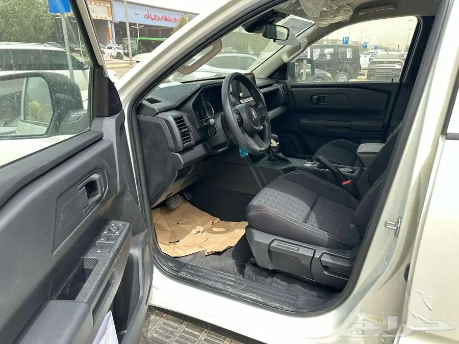 ميتسوبيشي L200 غمارتين دبل اتوماتيك ديزل جنط 18 2024 . 8