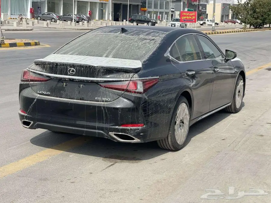 لكزس ES350 بريمي CC 2025 وساير كاش وبنك أقساط 5