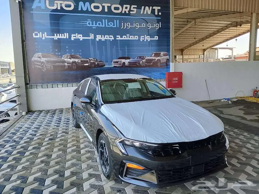 كيا K5 ستاندار مطور موديل 2025 4