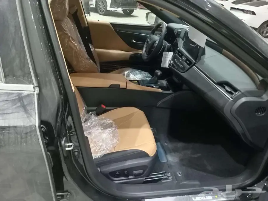 لكزس ES 350 بريمي CC بلس 2025 11