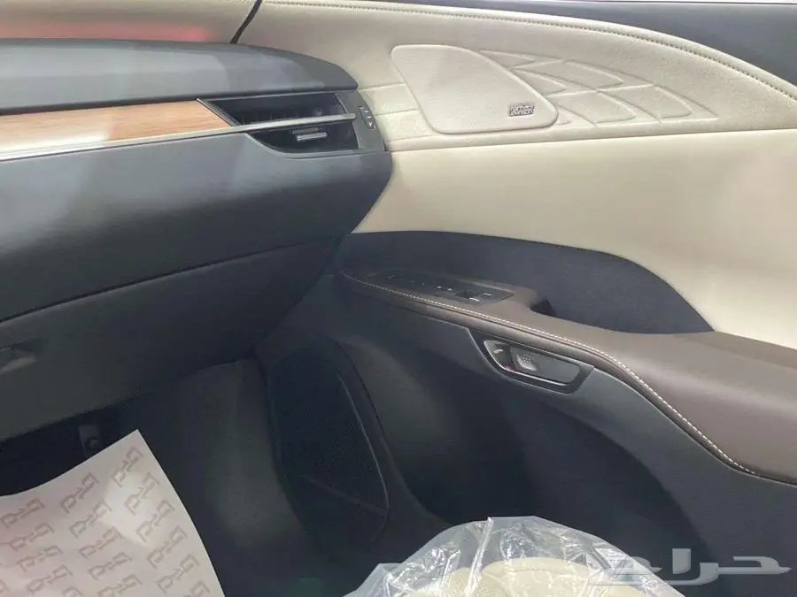 لكزس RX 350 BH فل هايبرد 2024 (سماعات مارك ليفنسون ) 21