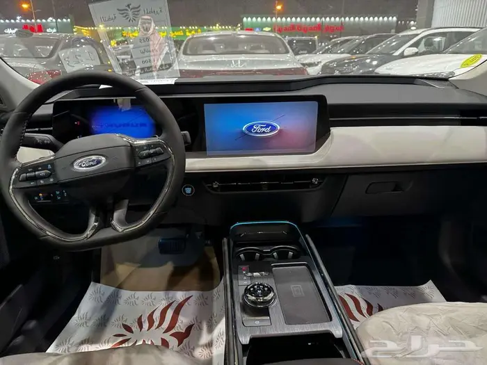 فورد تورس تيتانيوم وترند وامبيانتي 2025 16