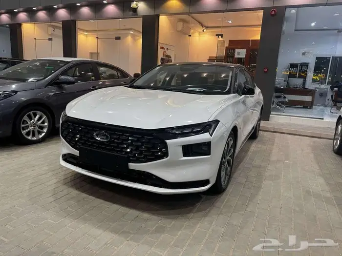 فورد تورس تيتانيوم وترند وامبيانتي 2025 14