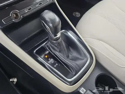 ام جي 5 STD 2022 5