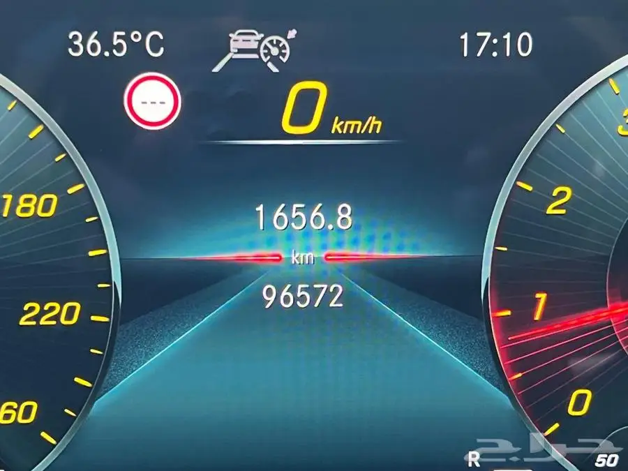 مرسيدس E300 موديل 2021 8