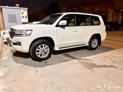 لاندكروزر ديزل 2020 المالك الأول 4