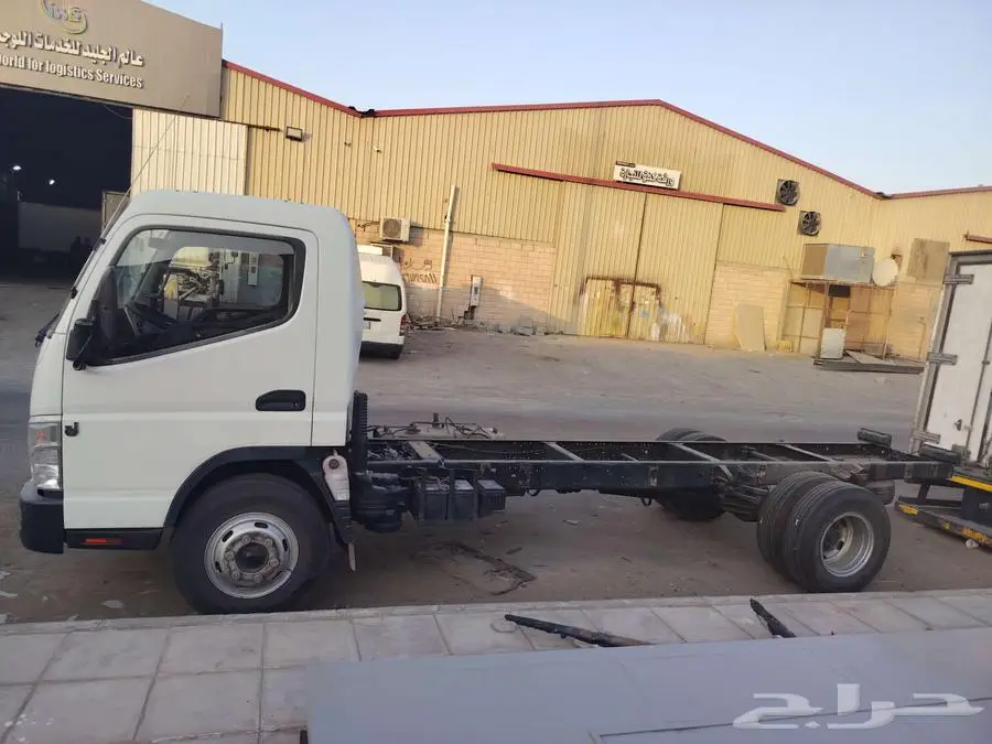 دينا ميتسوبيشي فوزو موديل 2021 1