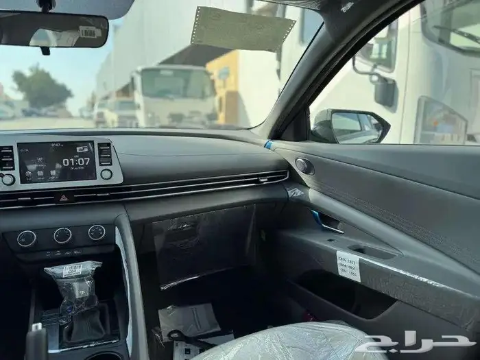 هيونداي ألنترا سمارت 1.6 كوري 2025 رصاصي لماع 16
