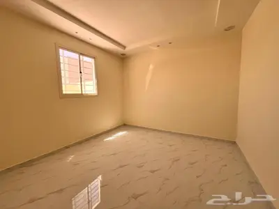 بيت مستقل مرهون للبنك للتنازل مقابل شقة بجيزان 11