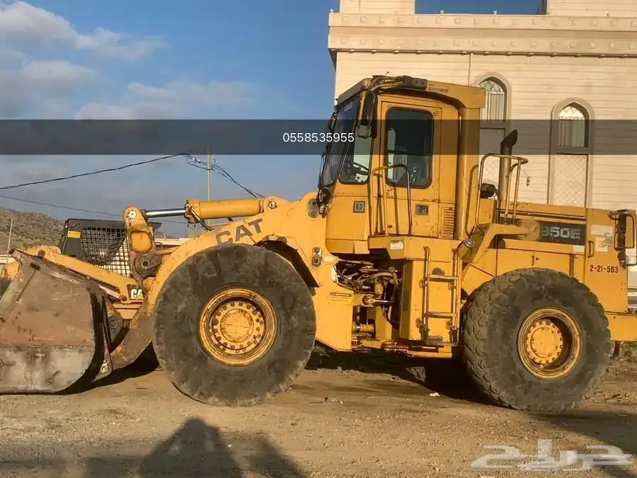 شيول وبكلين وحفاره كمبريشر للايجار لجميع الاعمال 0