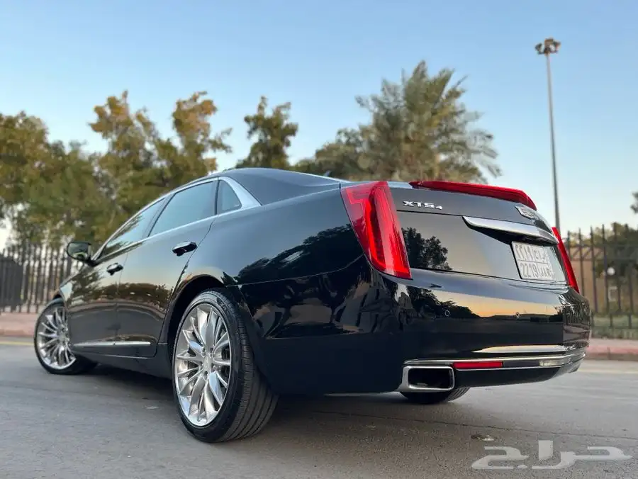 كاديلاك XTS-4 2016 ( Vsport platinum مخزن ) 7