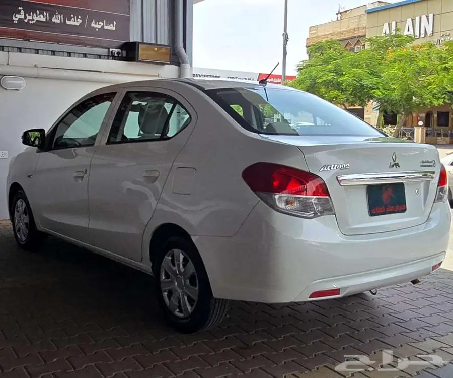 ميتسوبيشي اتراج 2020 ستاندر 16