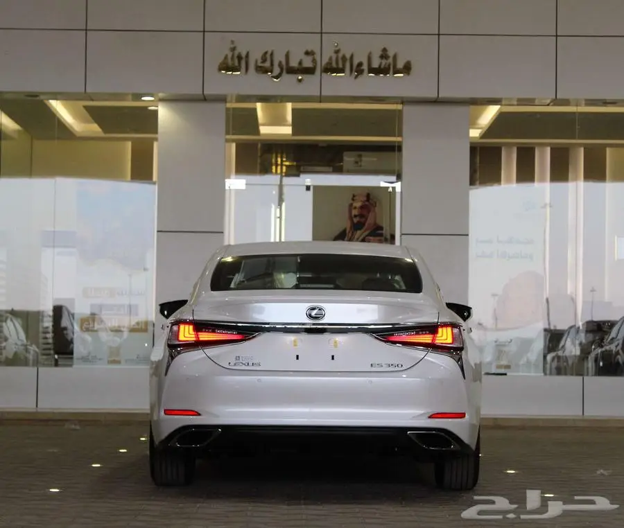 لكزس - ES350 CA - خليجي - 2025-ستاندر- 14