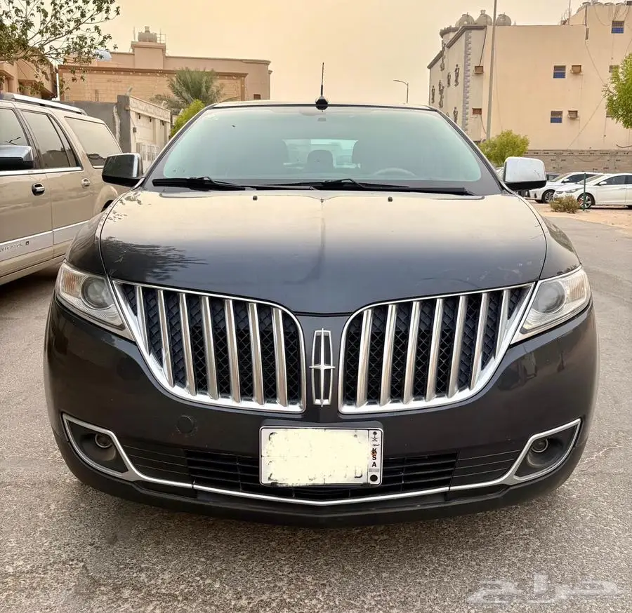 للبيع لنكون mkx 2013 1