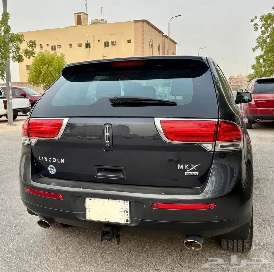 للبيع لنكون mkx 2013 2