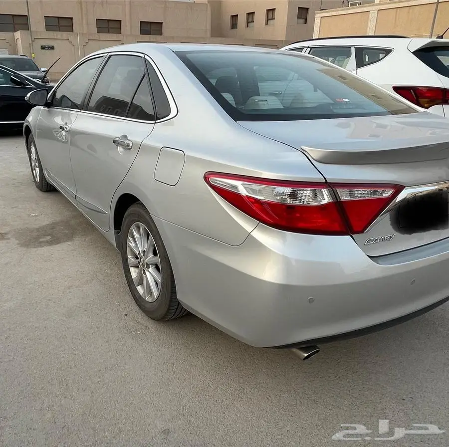 كامري فل كامل GLX 5