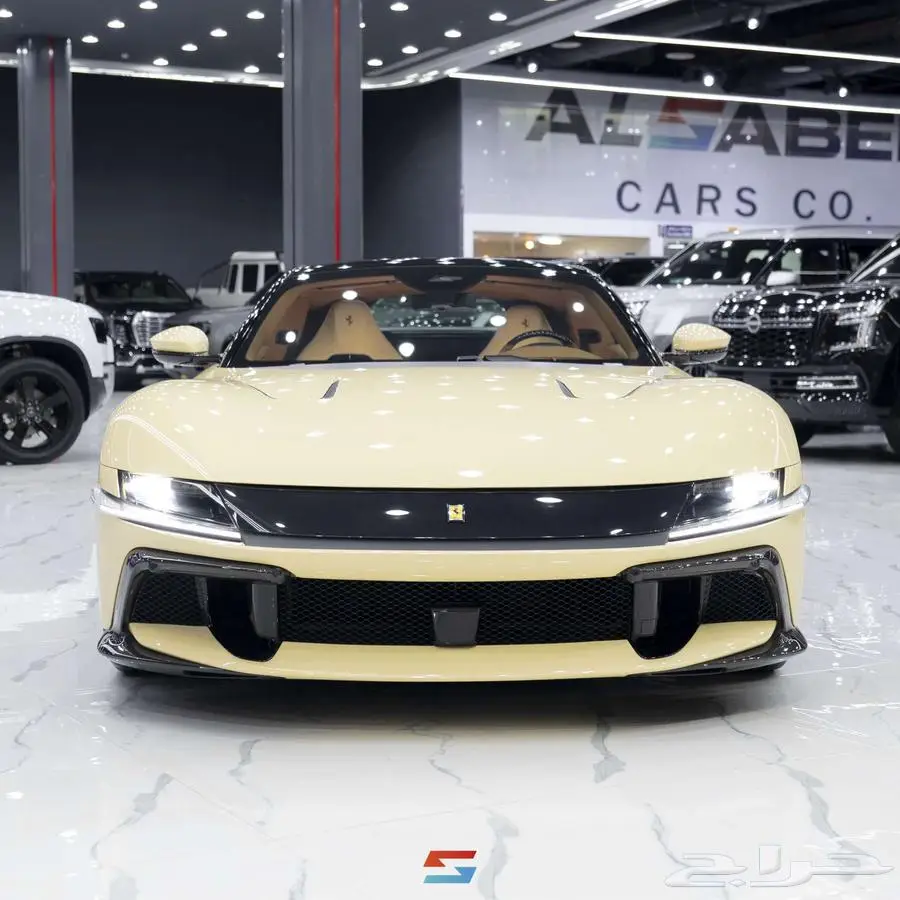 فيراري 12 سلندر موديل 2025 1