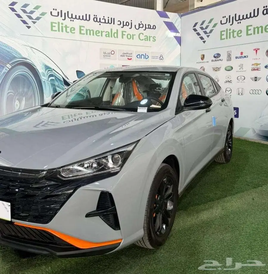 دونج فينج شاين E1 2025 2