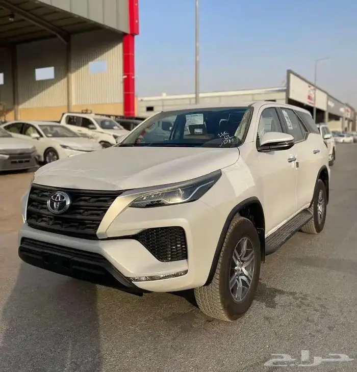 باقل قسط شهري فورتشنر gx2 بنزين 2025 (ايجار منتهي بالتمليك) 0