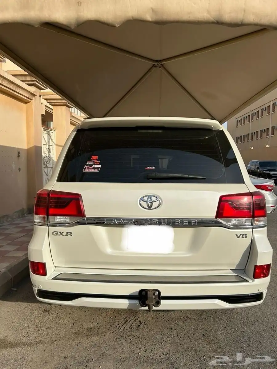 لاندكروزر 2018 شد بلد ممشى قليل 1