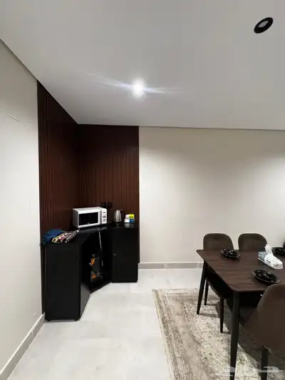 شقق مؤثثه بموقع مميز 3