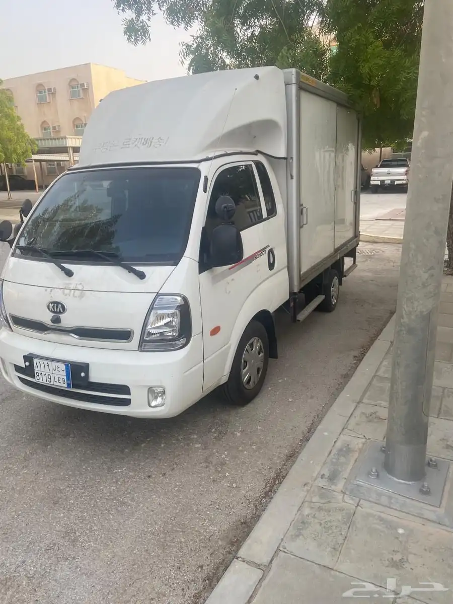 كيا دينه بنجو القير توماتيك نظيفة بحالة الوكاله 0