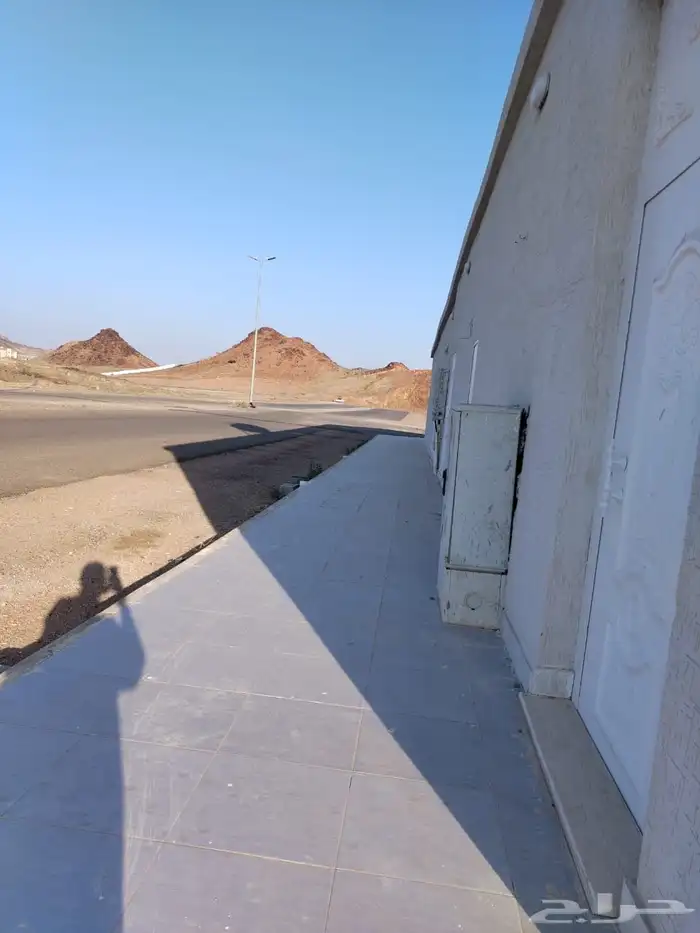 للبيع استراحة تجارية بالعزيزية 1