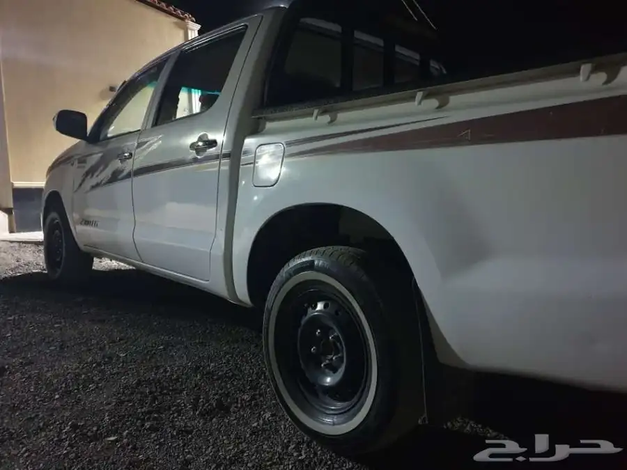 هايلوكس GLX 5