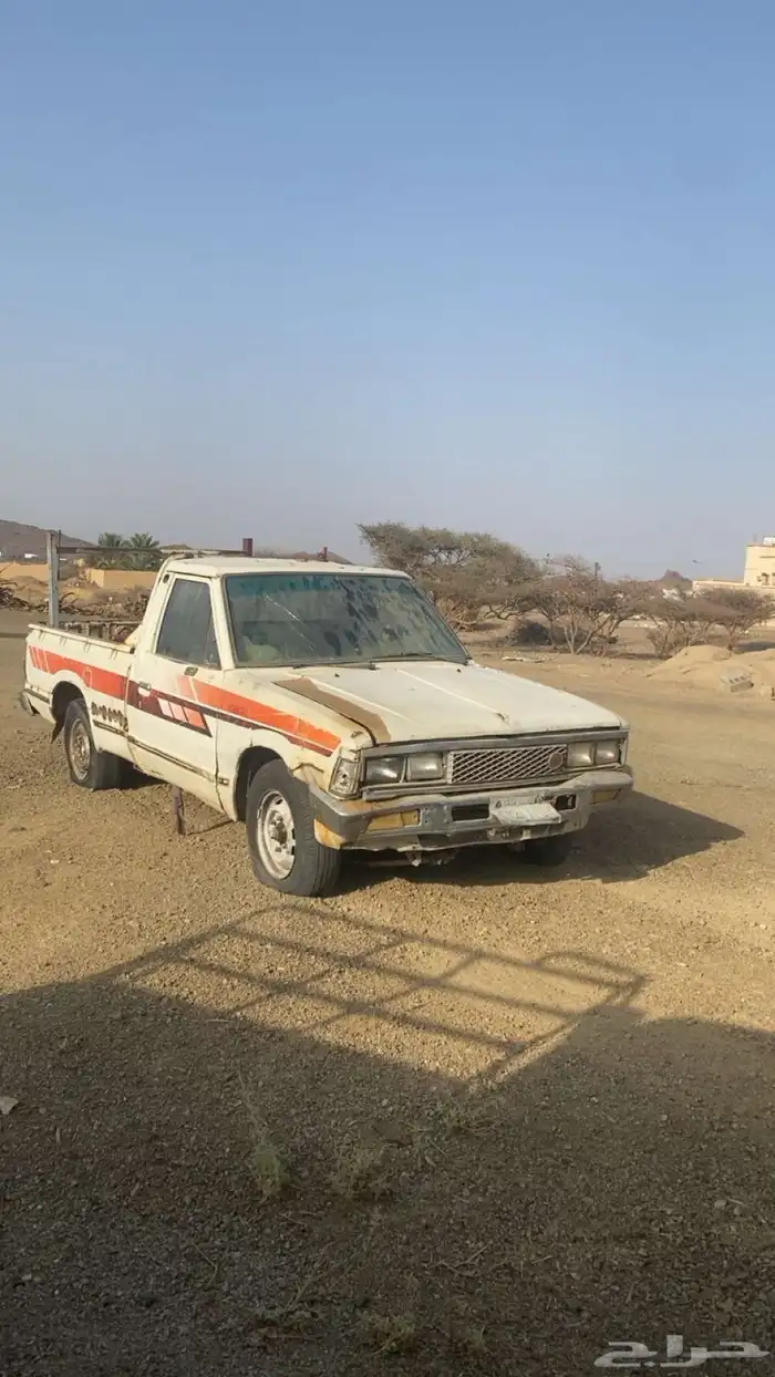 للبيع ددسن وباص هونداي التواصل خاص 0