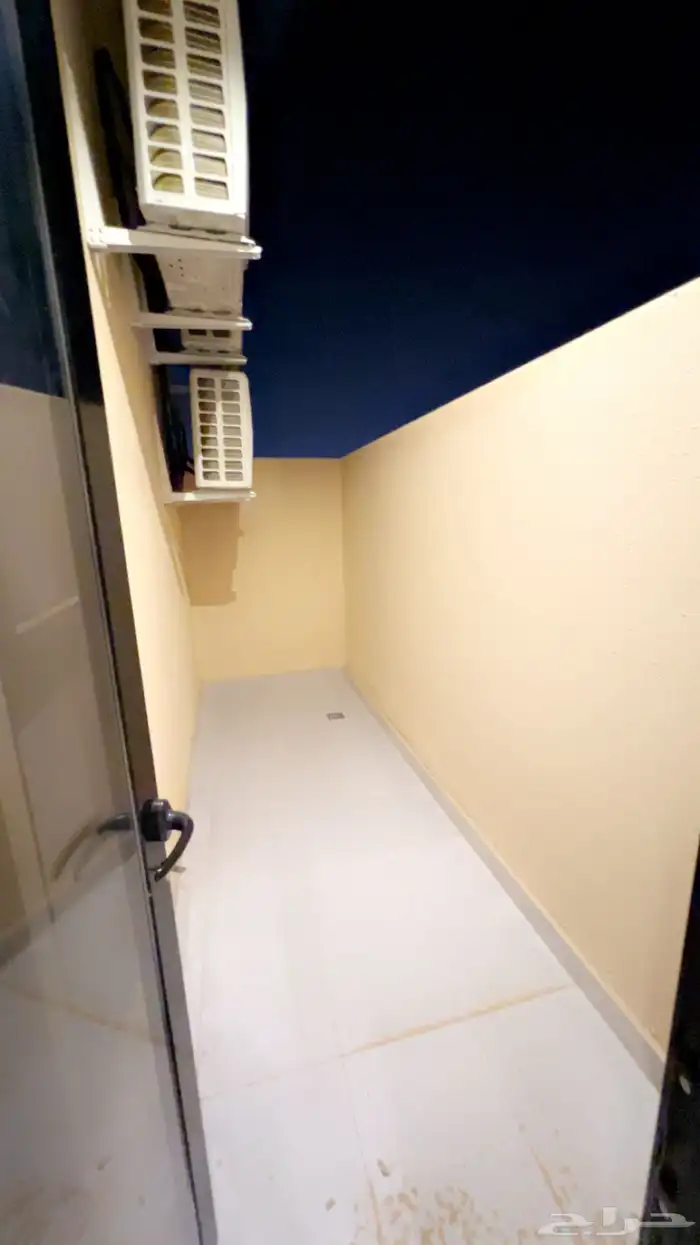 شقة جديدة للايجار 3