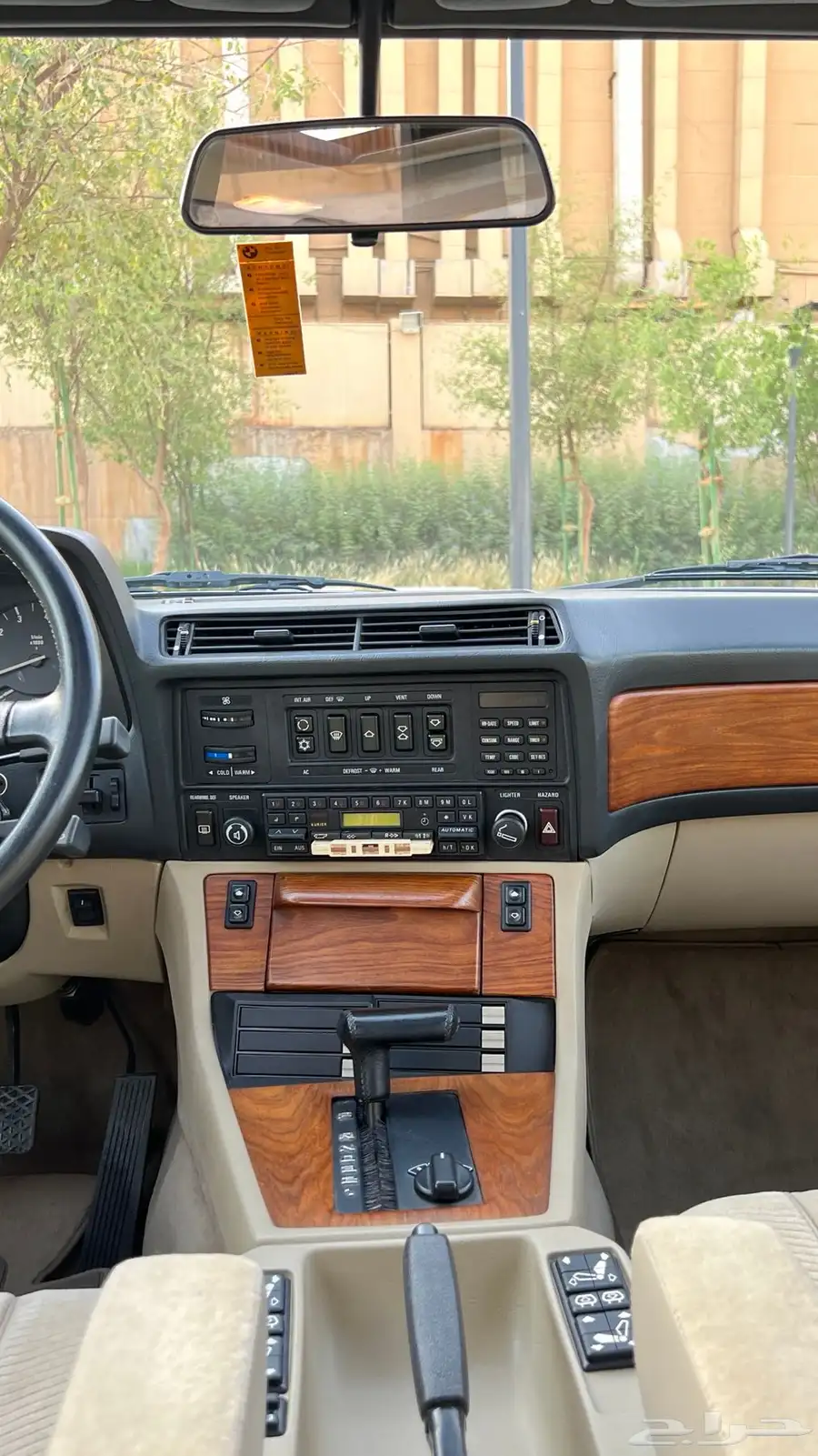 بي ام دبليو 745i موديل 1985 بحالة المصنع 35