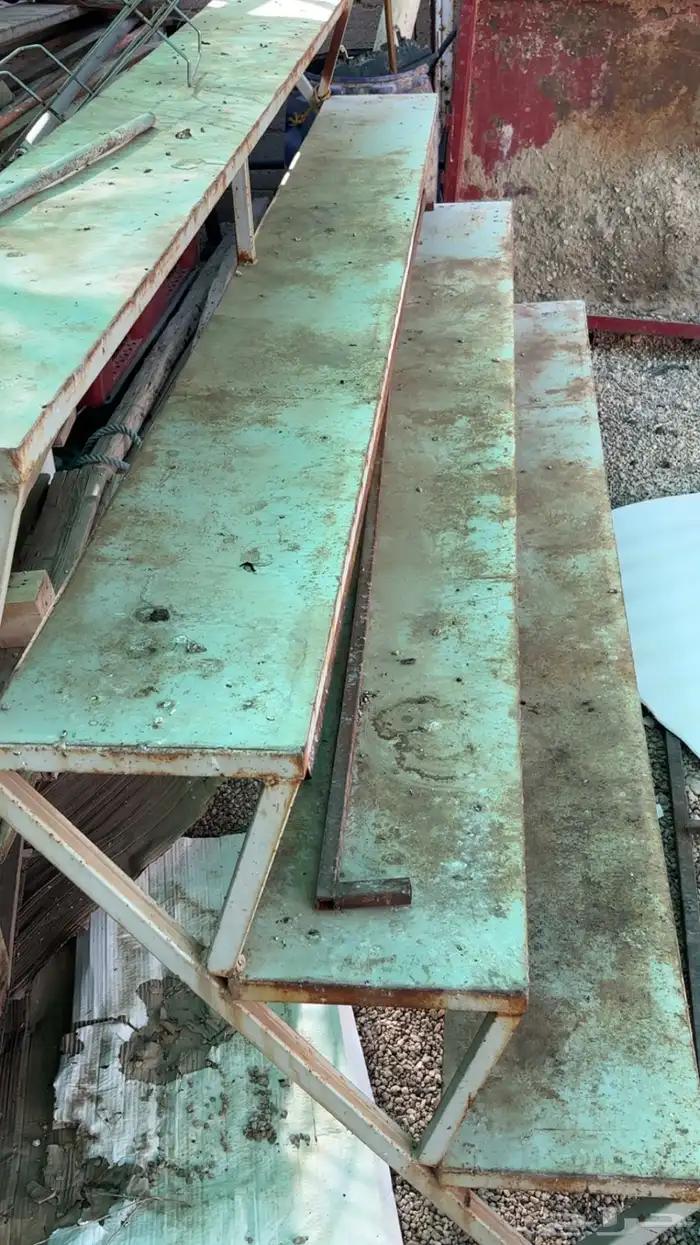 طاولات وغساله وطاوله عرض قزاز 4