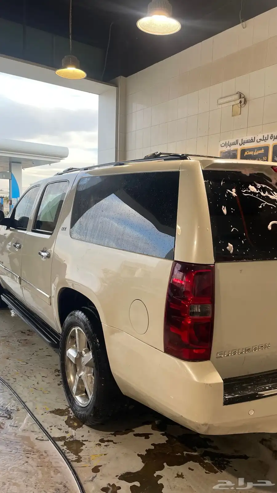 شيفورلية سوبربان LTZ 2007 ابيض لؤلؤي 37
