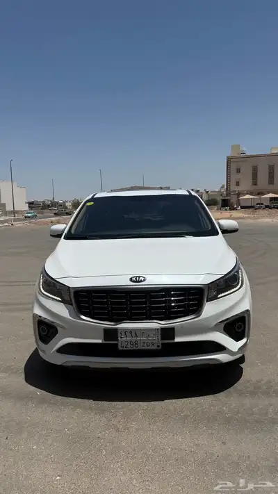 كيا كارنيفال 2019 للبيع 2