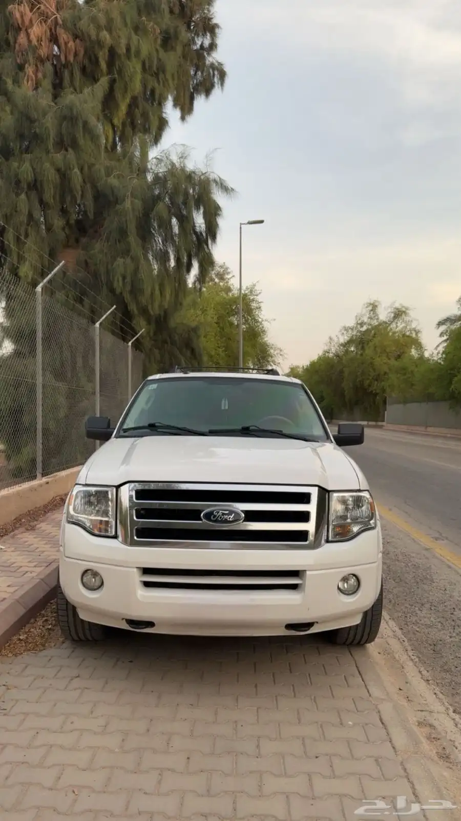 فورد اكسبدشن 2013 دبل ممشى 146 الف 0