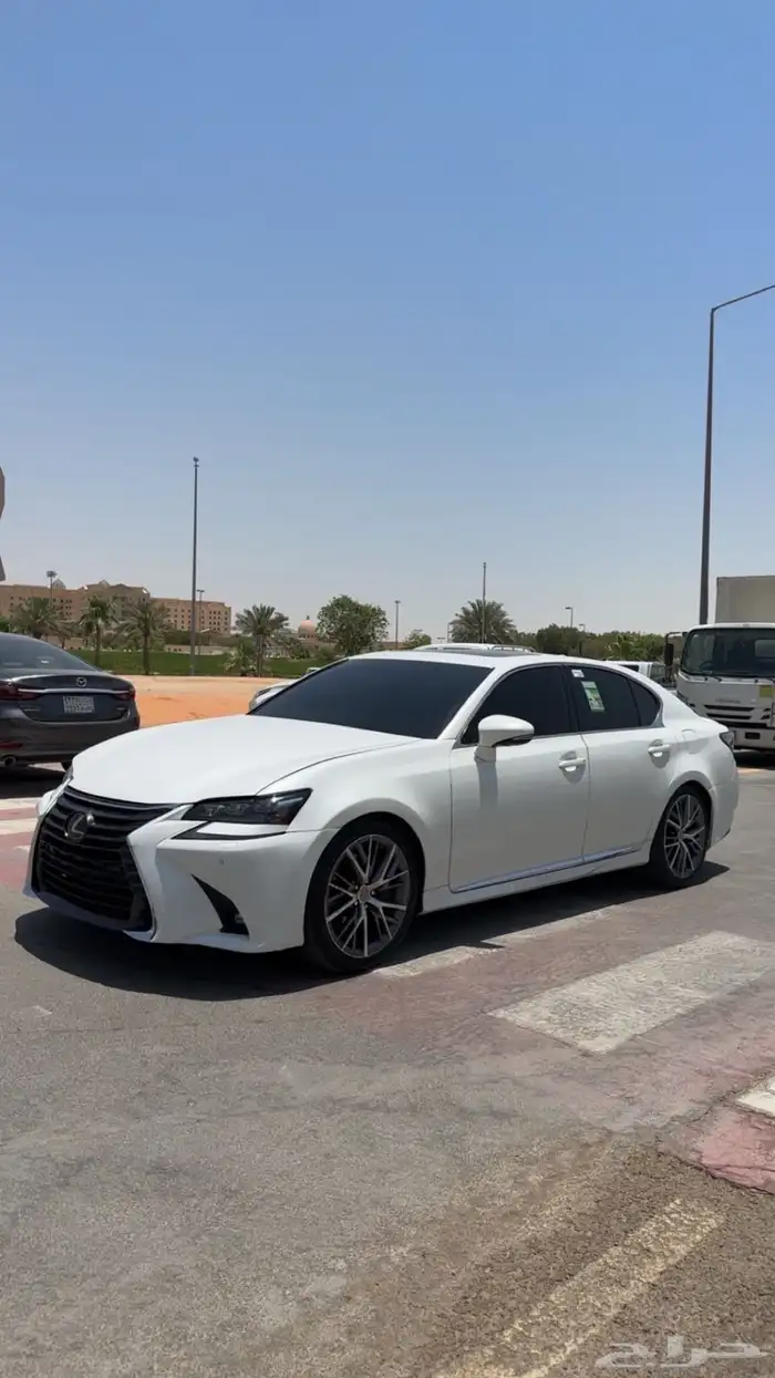 لكزس gs2017 3