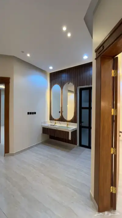 دور ارضي للبيع حي المدائن 7