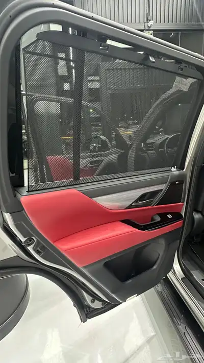 جيب لكزس LX600 اف سبورت 2023 شبه جديد 9
